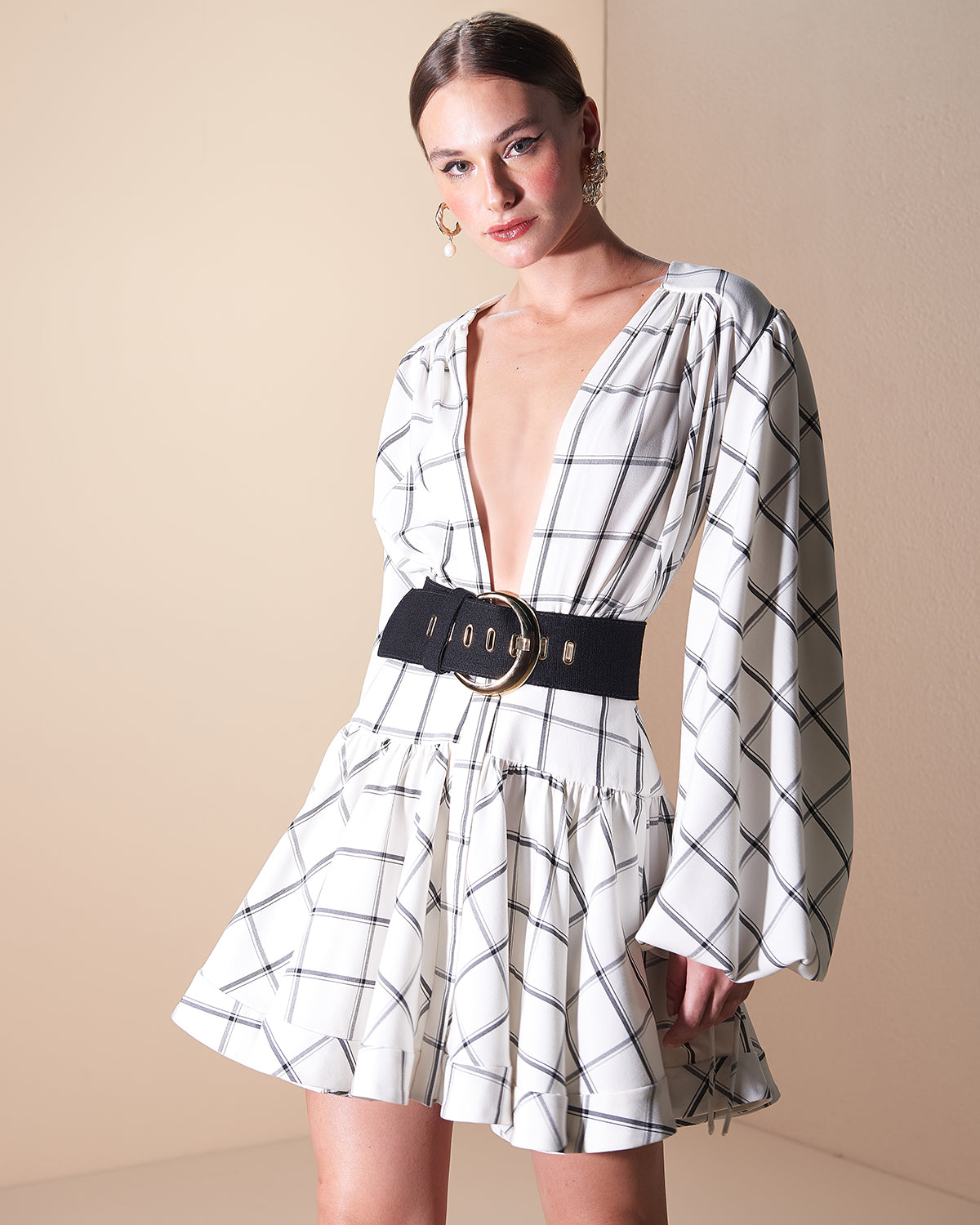 White and Black Geometric Stripes Puffed Sleeved Short Flare Dress