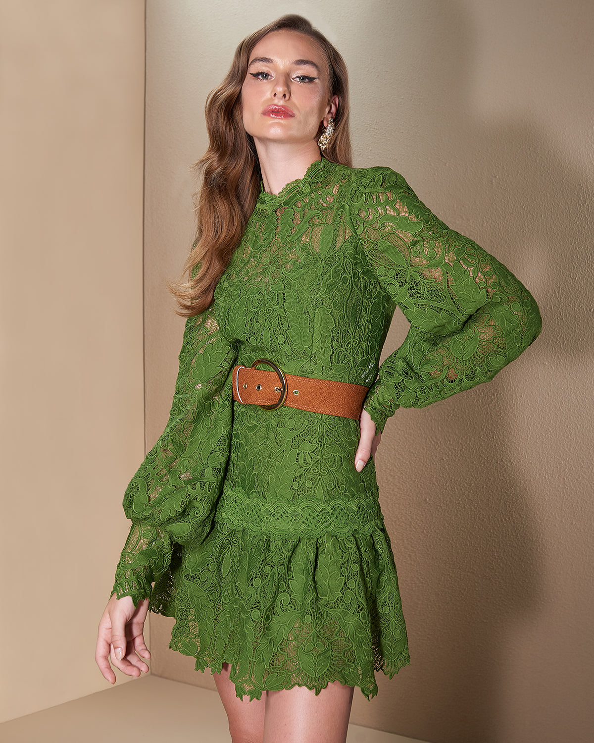 Green Lace Puffy Sleeved Short Dress